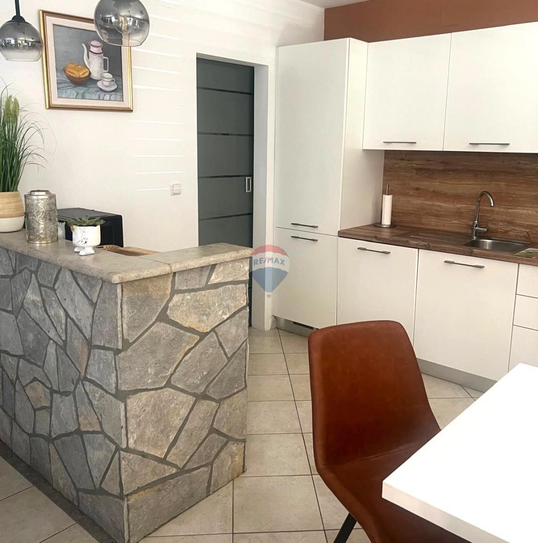 Stanovanje/Apartma Pinezići, Krk, 73m2