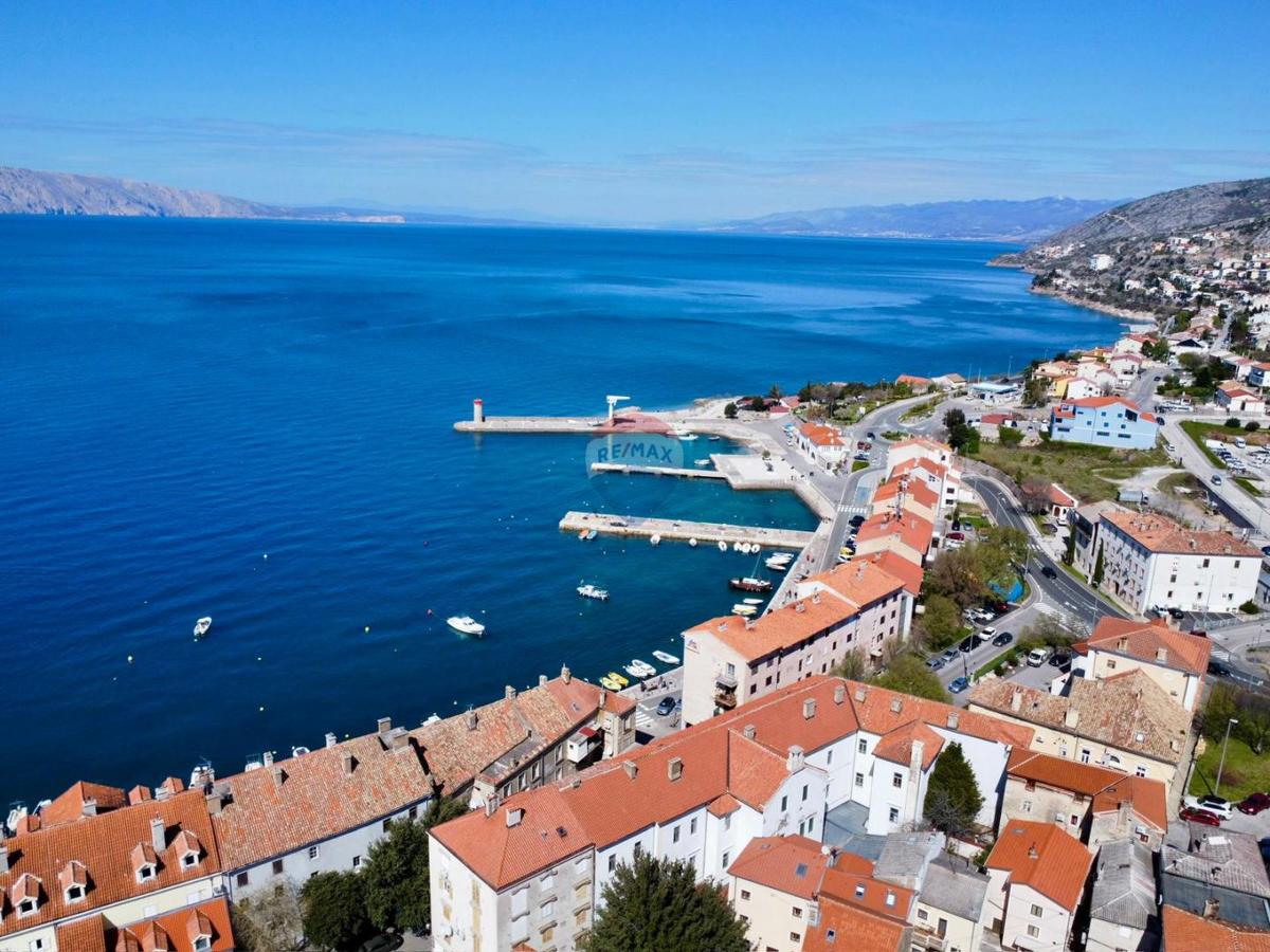 Senj, center – dvoetažno stanovanje v strogem centru mesta