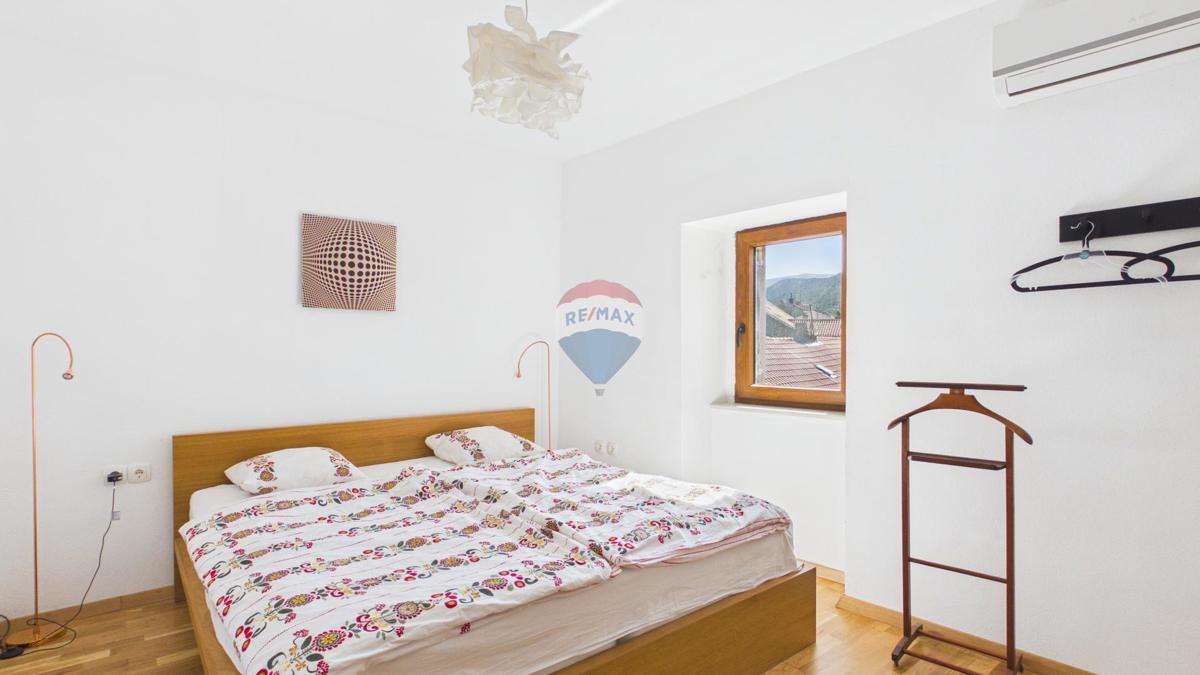 Senj, center – dvoetažno stanovanje v strogem centru mesta