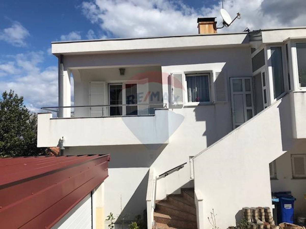Hiša Vantačići, Malinska-Dubašnica, 429m2