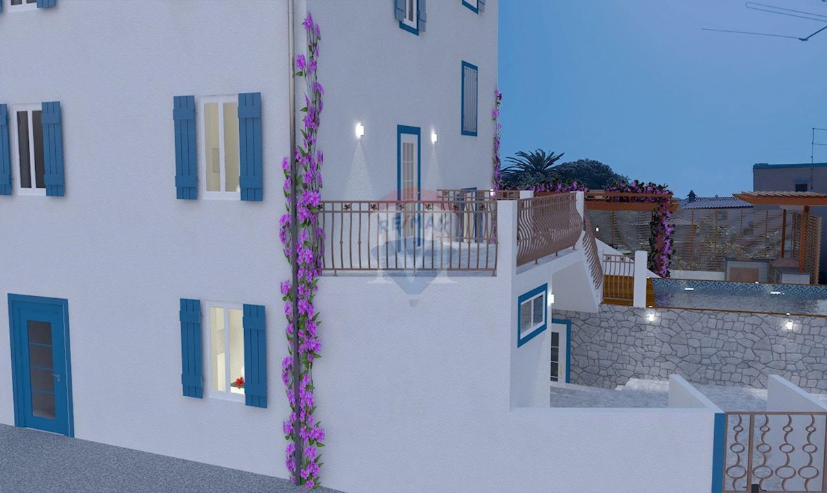 Mali Lošinj, Restaurant with apartment in the center in a TOP LOCATION!