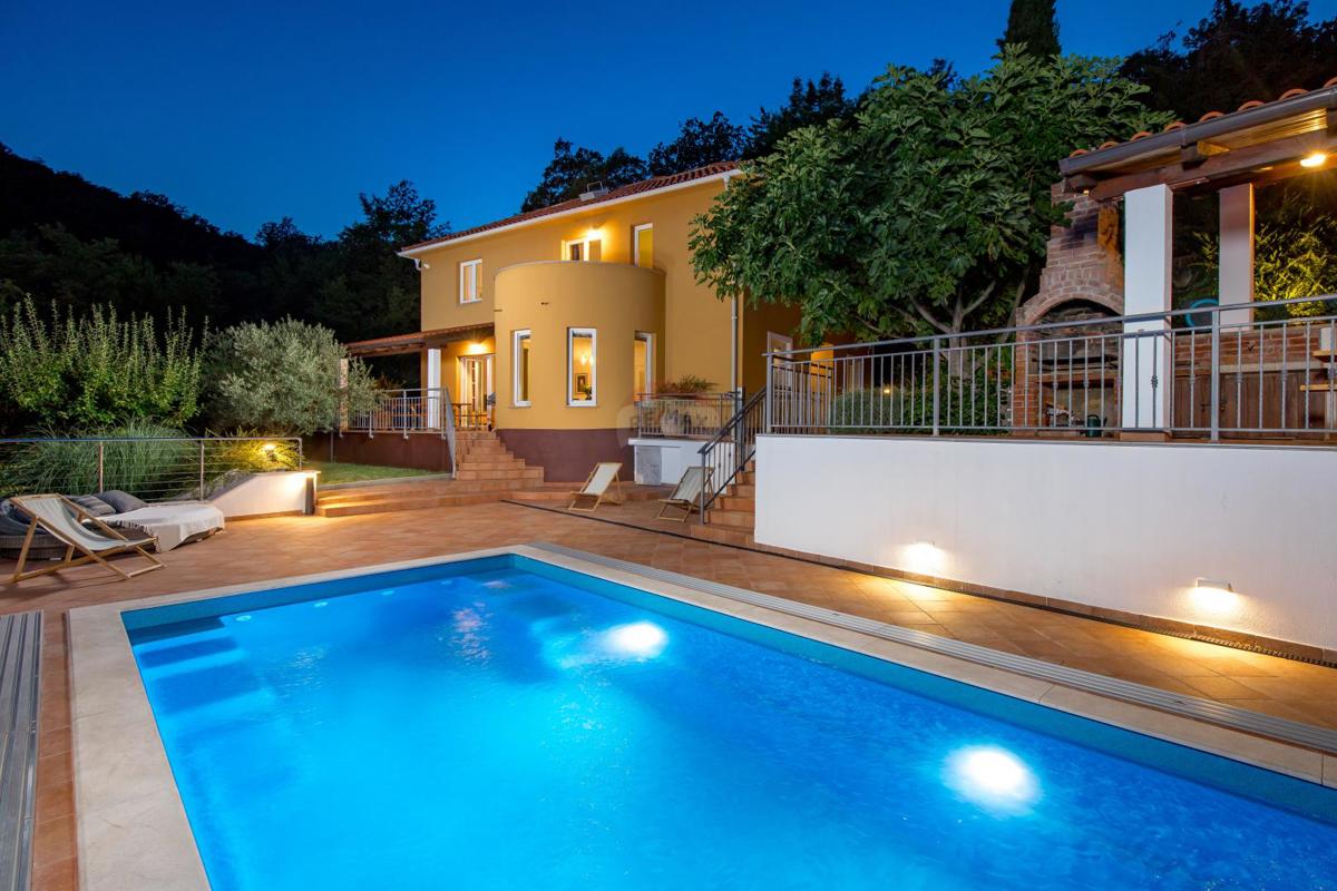 Veprinac, Opatija - Okolica, 190m2