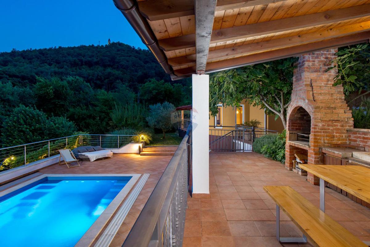 Veprinac, Opatija - Okolica, 190m2