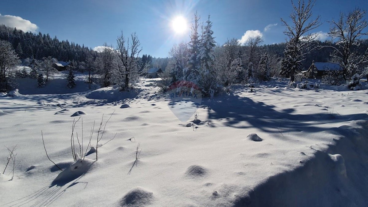 Stara Sušica, Ravna Gora, 1.882m2