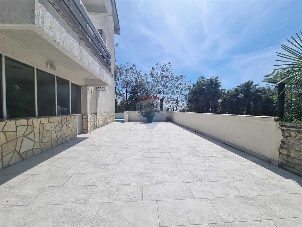 Hiša Opatija - Centar, Opatija, 350m2