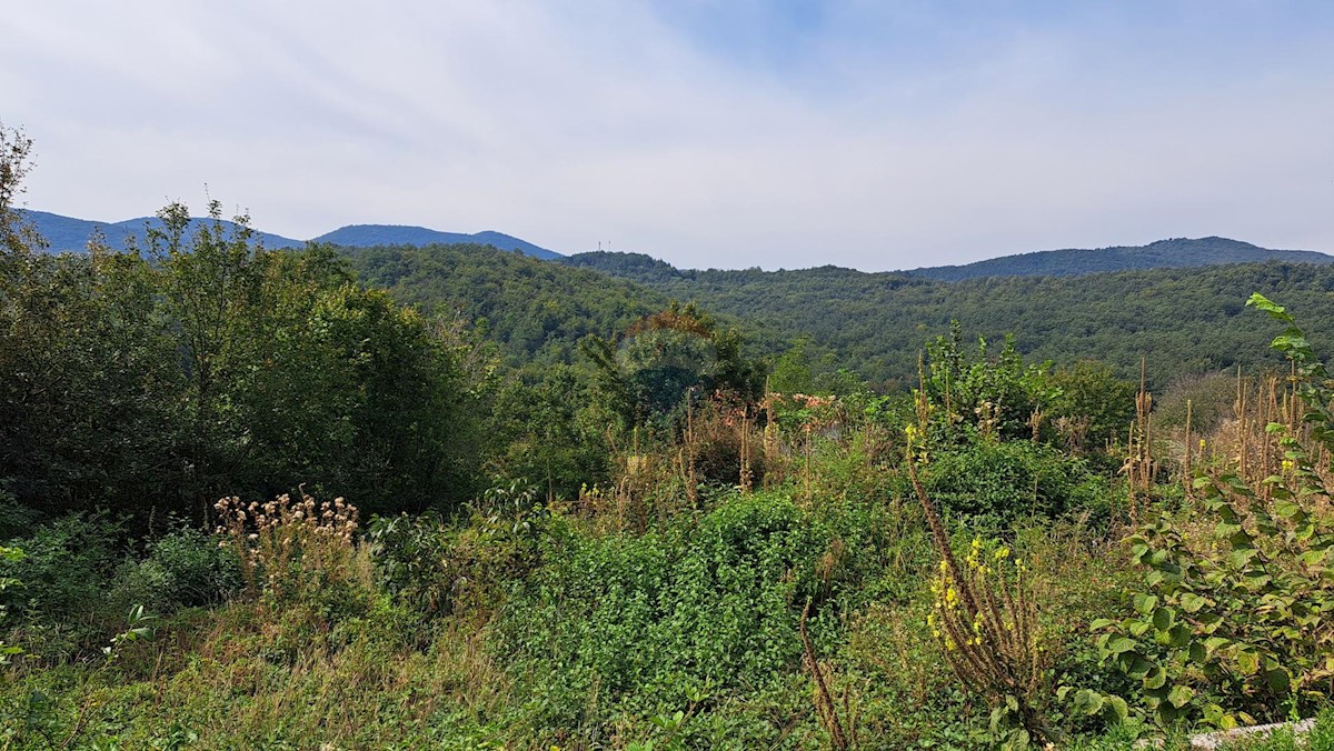 Stavbno zemljišče Brdce, Matulji, 2.287m2