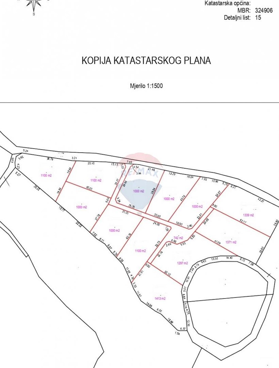 Stavbno zemljišče Korenići, Kanfanar, 1.100m2