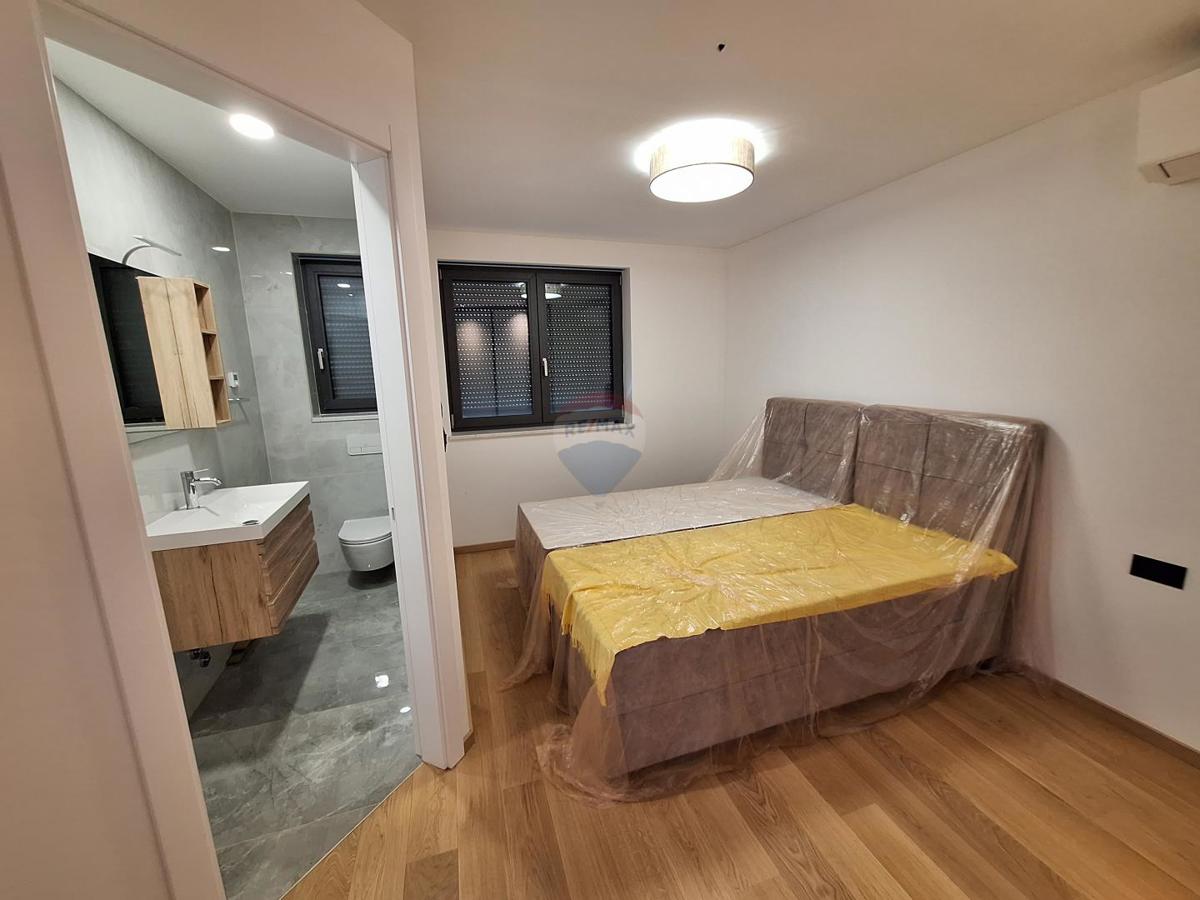 Stanovanje/Apartma Pobri, Opatija - Okolica, 168m2