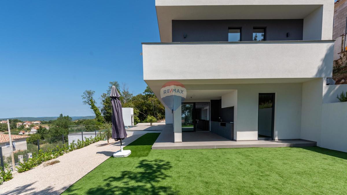 Hiša Vižinada, 419m2