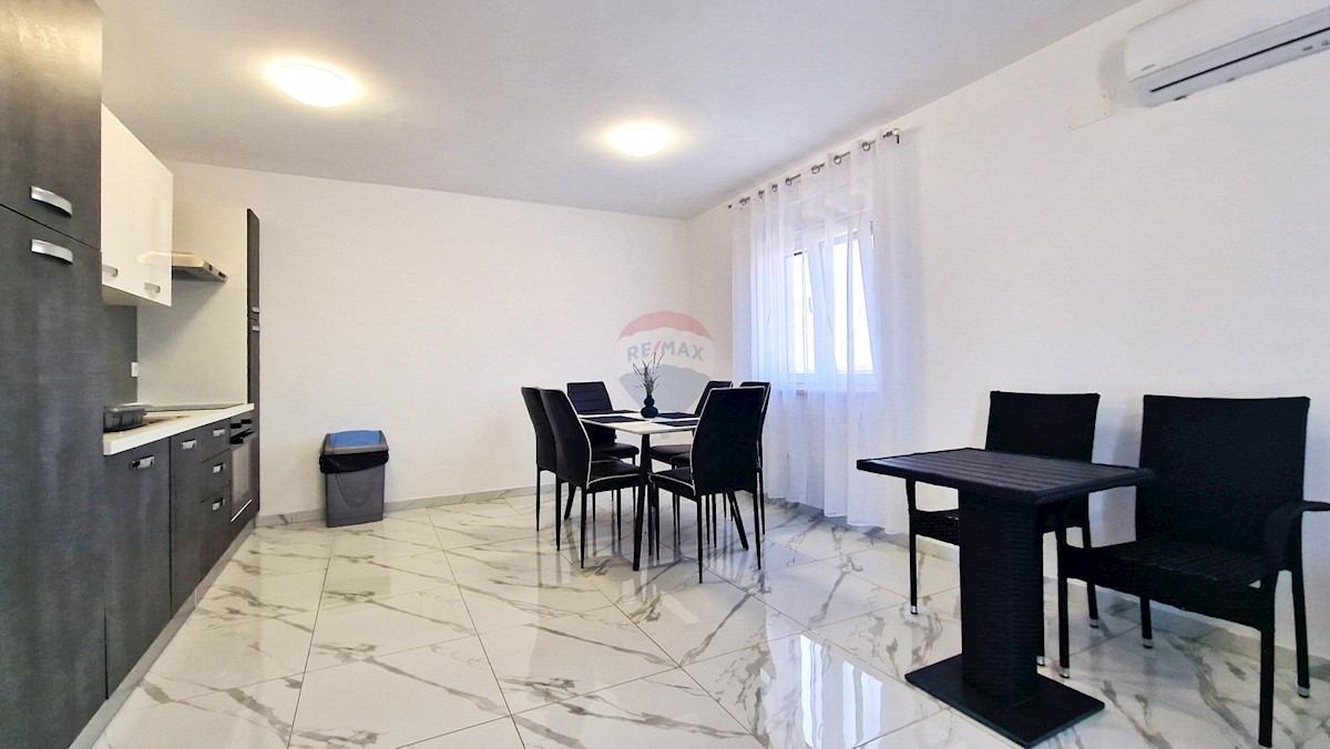 Stanovanje/Apartma Umag, 65m2