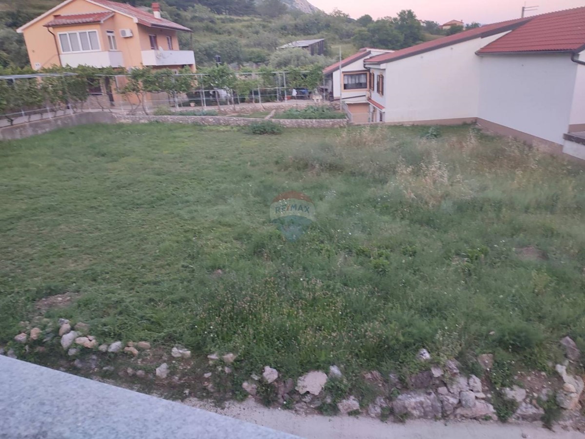 Stavbno zemljišče Draga Bašćanska, Baška, 651m2