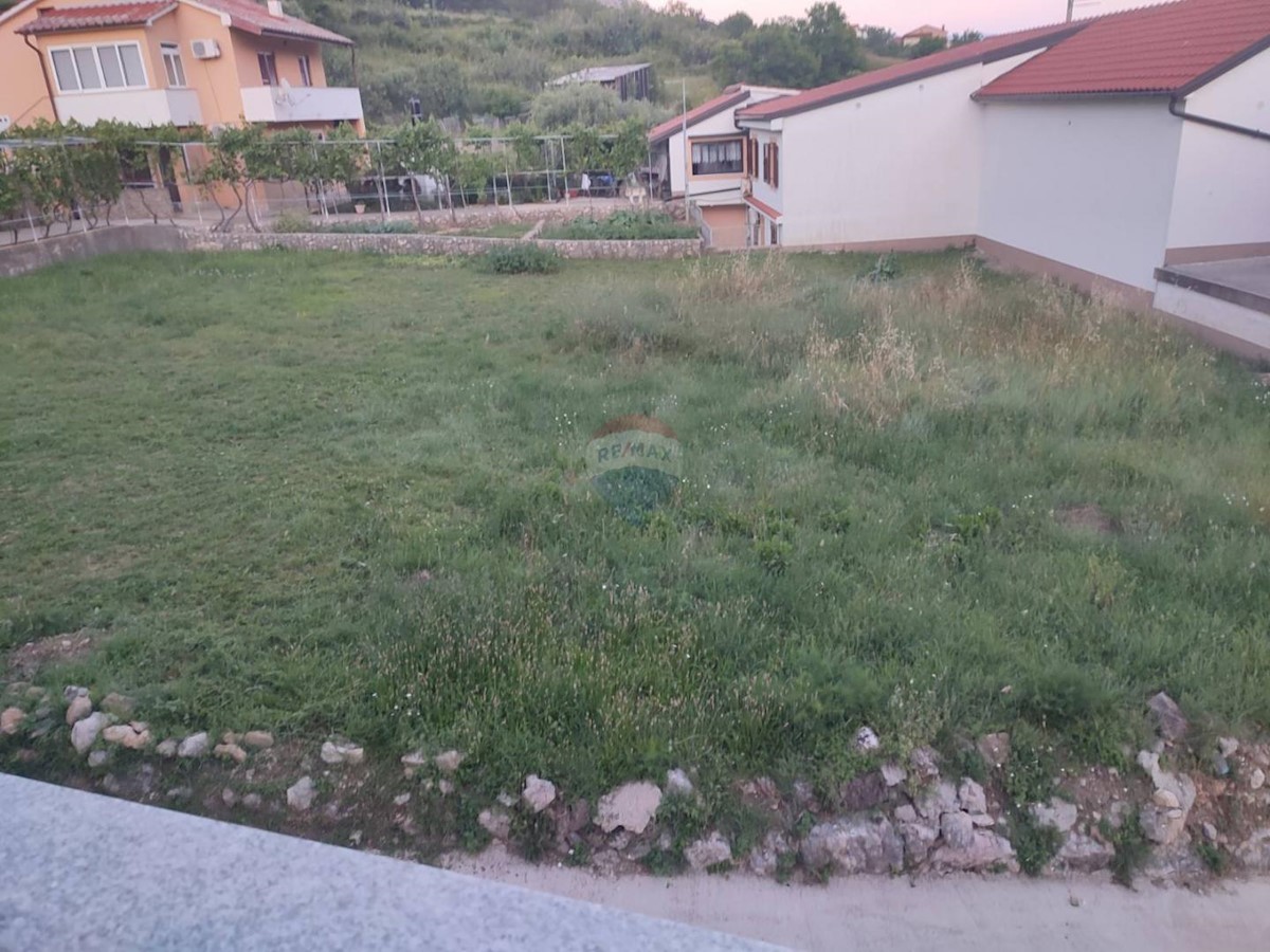 Stavbno zemljišče Draga Bašćanska, Baška, 651m2