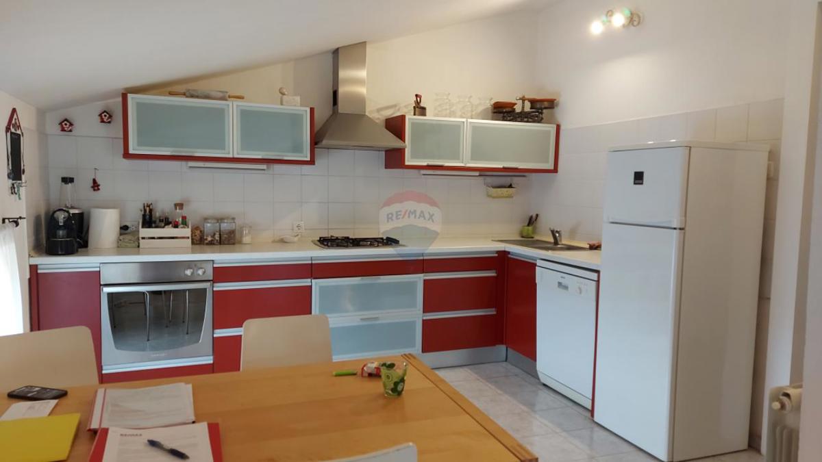 Stanovanje/Apartma Bulevard, Rijeka, 84m2