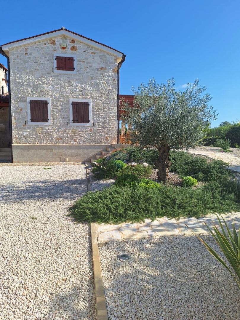 Hiša Labinci, Kaštelir-Labinci, 350m2