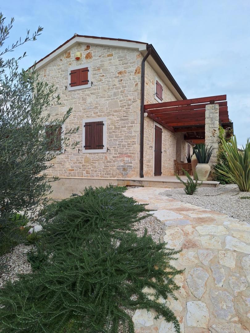 Hiša Labinci, Kaštelir-Labinci, 350m2