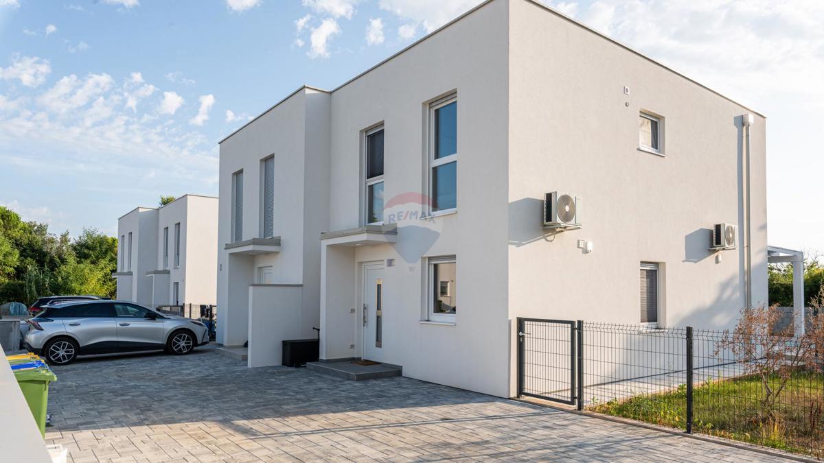 Hiša Umag, 122m2