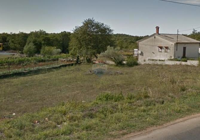 Stavbno zemljišče Šegotići, Marčana, 1.412m2