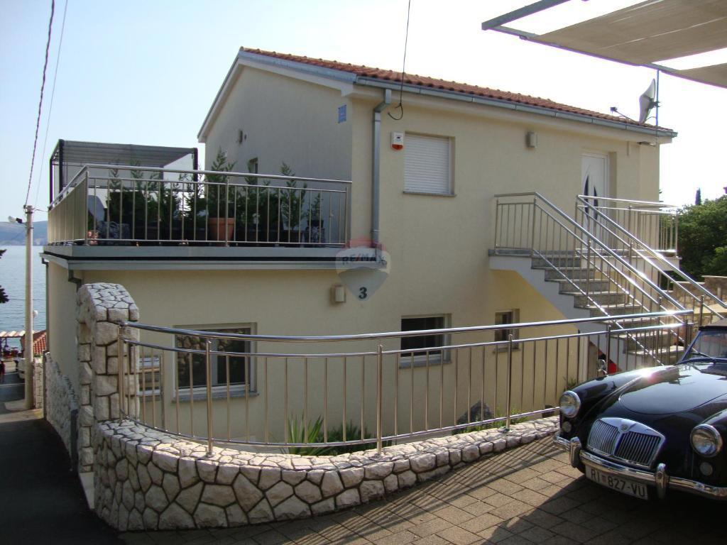 Hiša Novi Vinodolski, 259m2