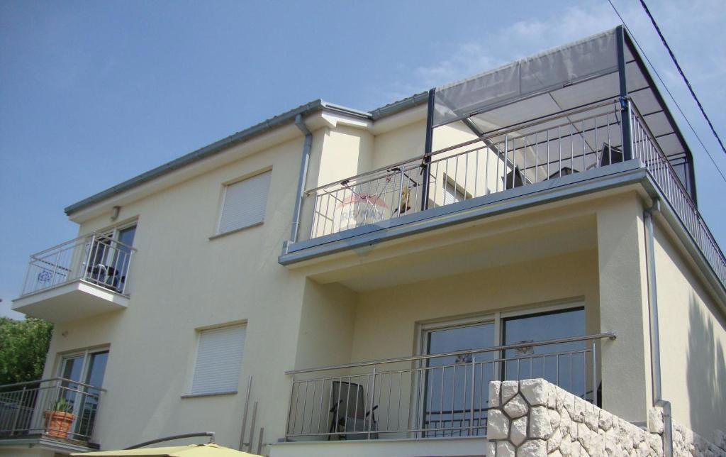 Hiša Novi Vinodolski, 259m2