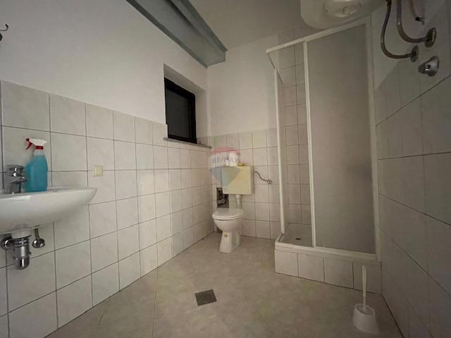 Hiša Smokvica Krmpotska, Novi Vinodolski, 281m2
