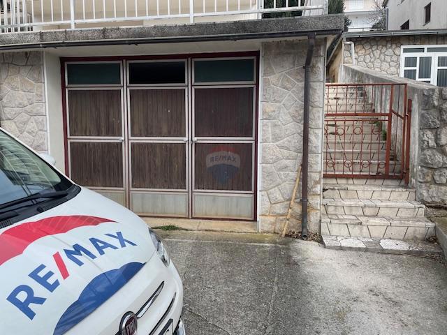 Hiša Smokvica Krmpotska, Novi Vinodolski, 281m2