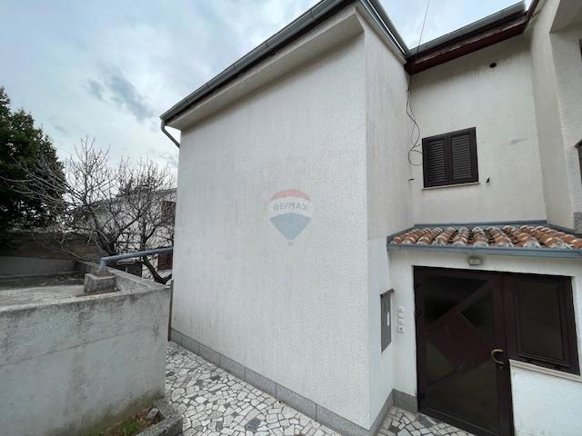 Hiša Smokvica Krmpotska, Novi Vinodolski, 281m2