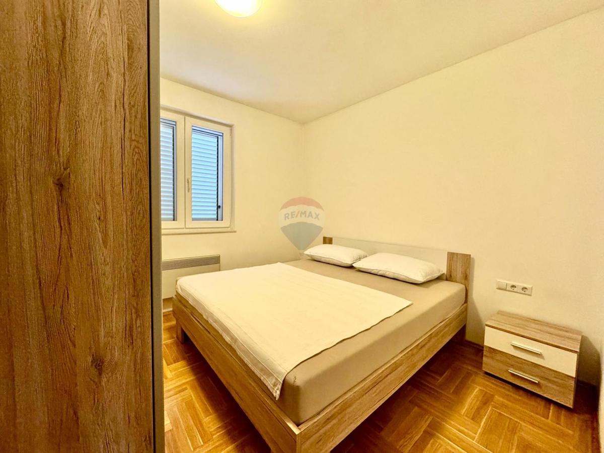Hiša Klenovica, Novi Vinodolski, 200m2