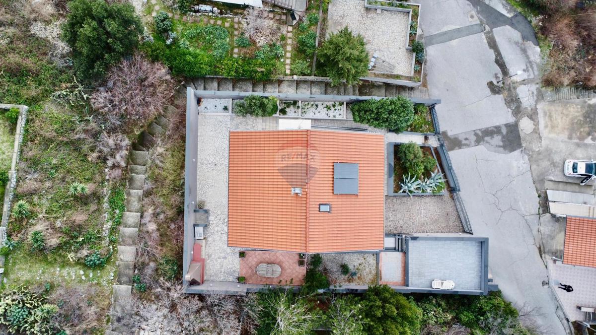 Hiša Klenovica, Novi Vinodolski, 200m2