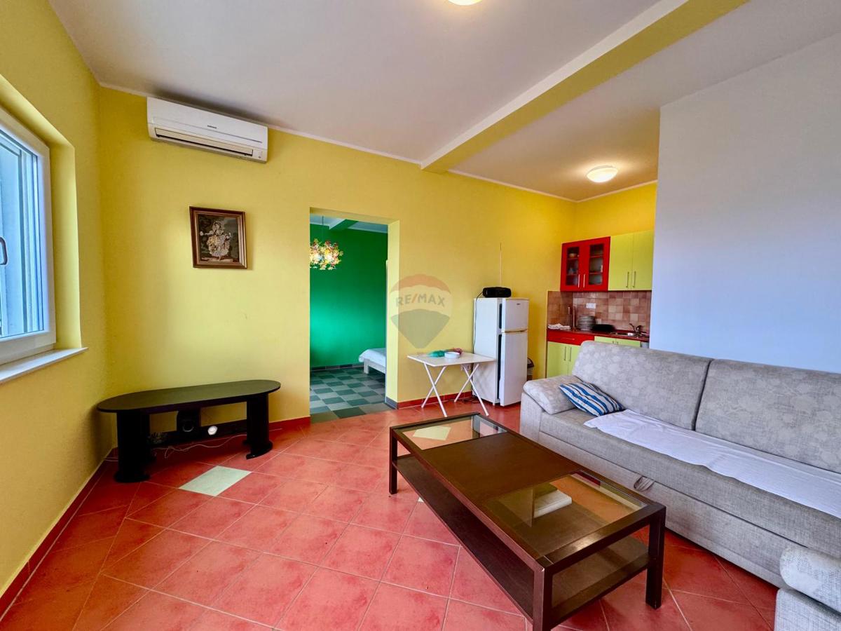 Hiša Klenovica, Novi Vinodolski, 200m2
