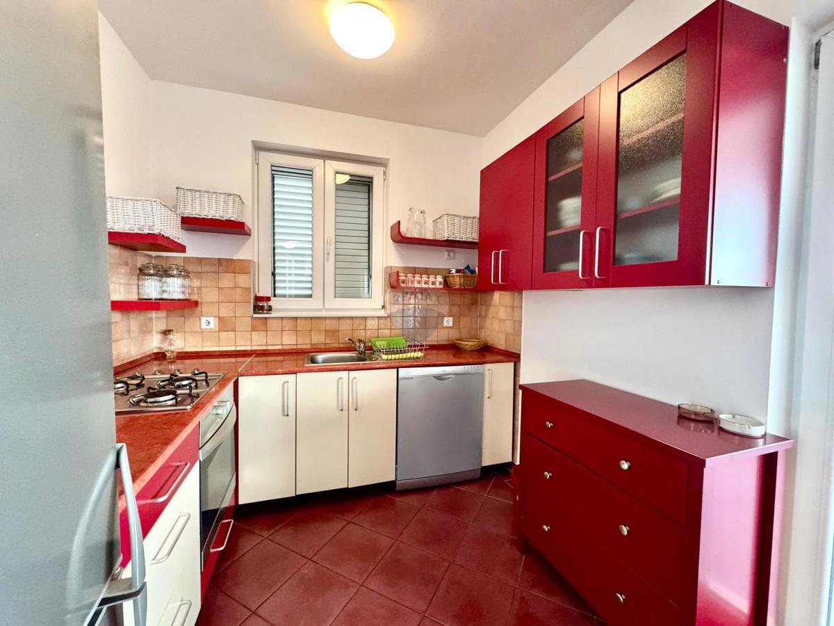 Hiša Klenovica, Novi Vinodolski, 200m2