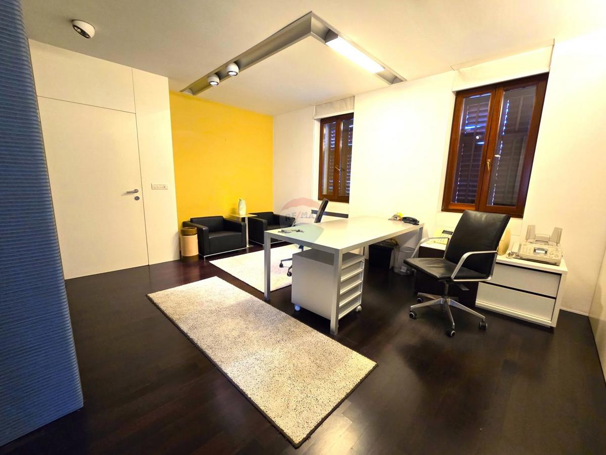 Stanovanje/Apartma Rovinj, 171m2