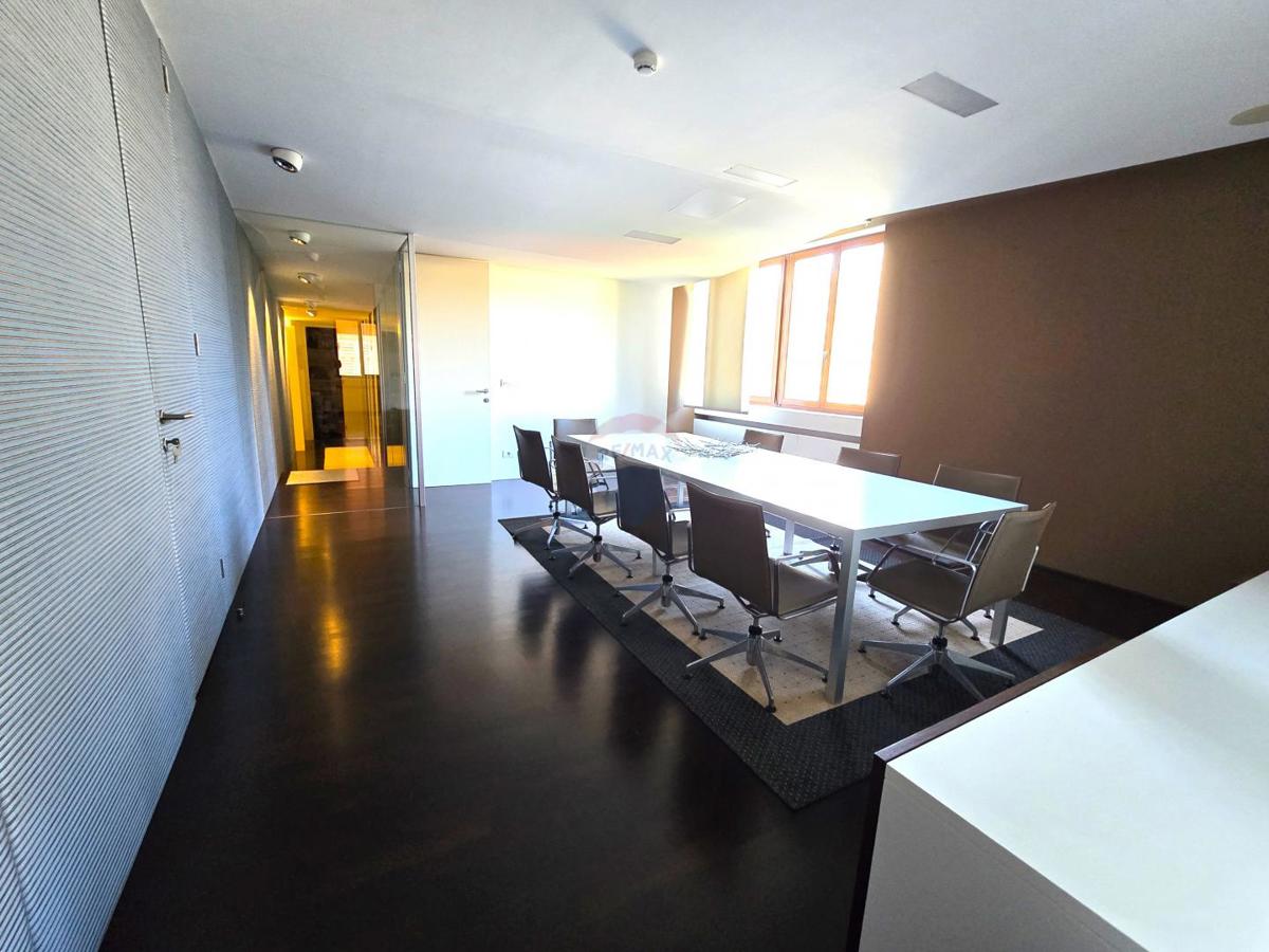 Stanovanje/Apartma Rovinj, 171m2