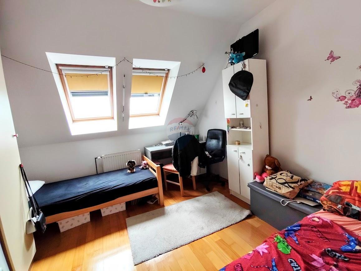 Stanovanje/Apartma Luščić, Karlovac, 91m2