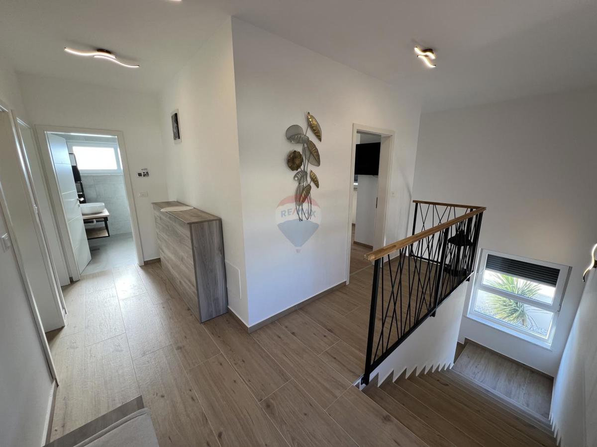 Hiša Šišan, Ližnjan, 160m2