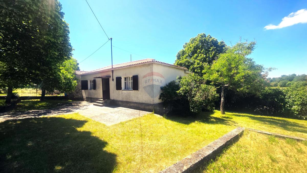 Hiša Lupoglav, 160m2