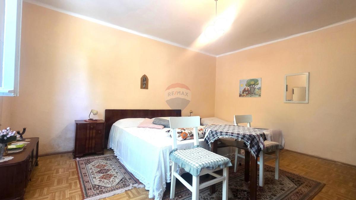 Hiša Lupoglav, 160m2