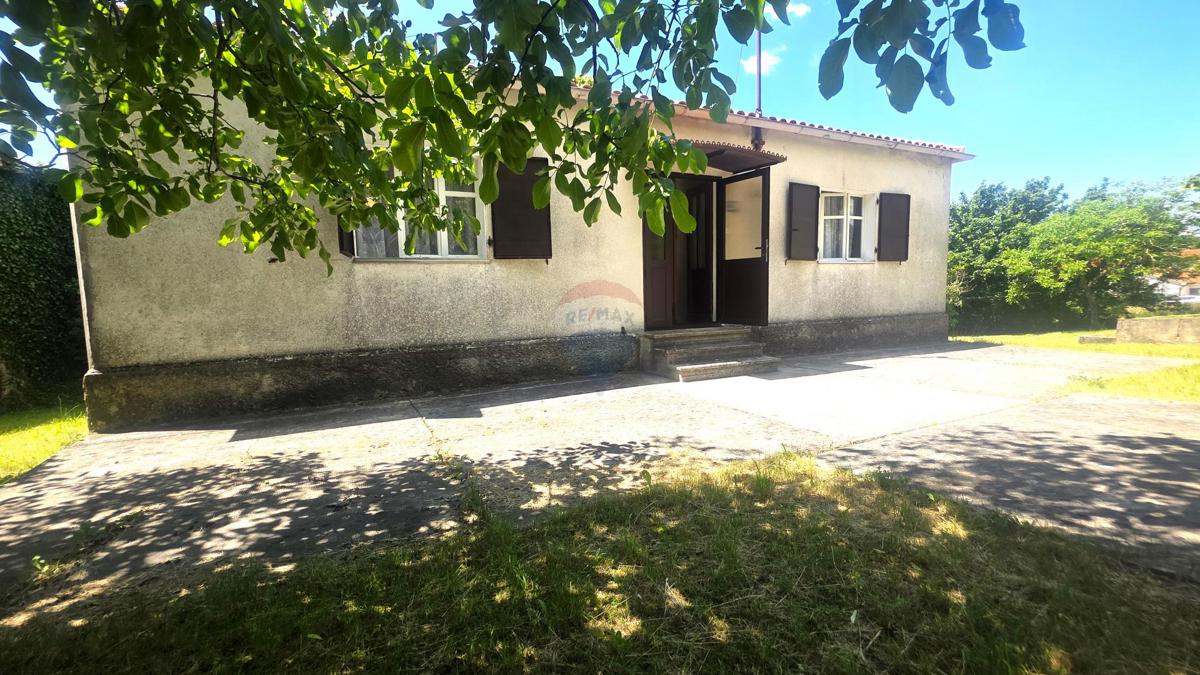 Hiša Lupoglav, 160m2
