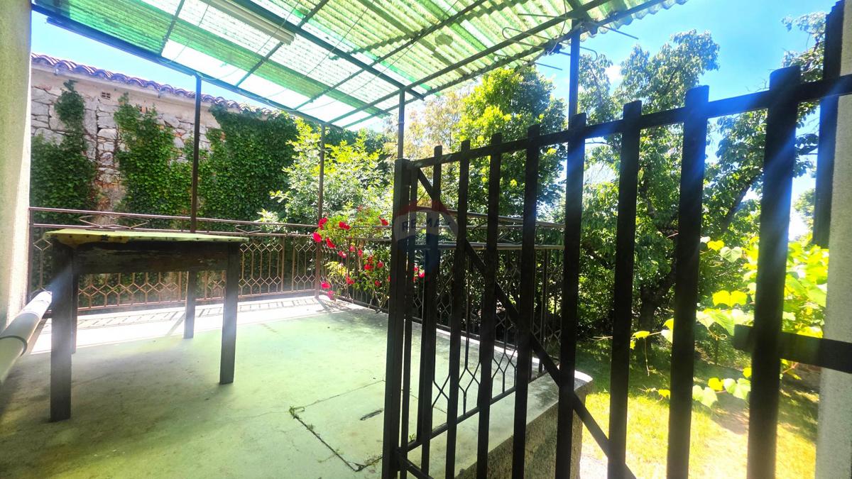 Hiša Lupoglav, 160m2