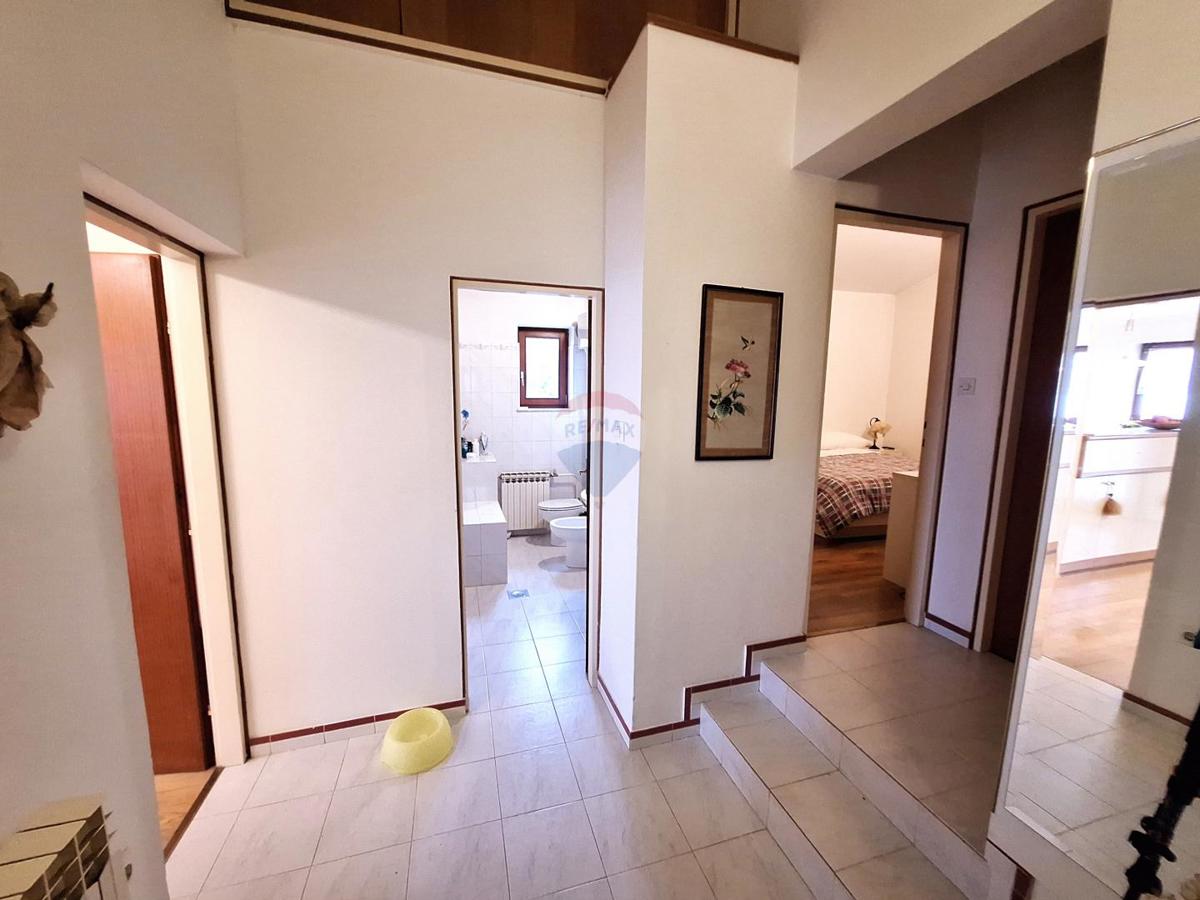 Hiša Pobri, Opatija - Okolica, 210m2