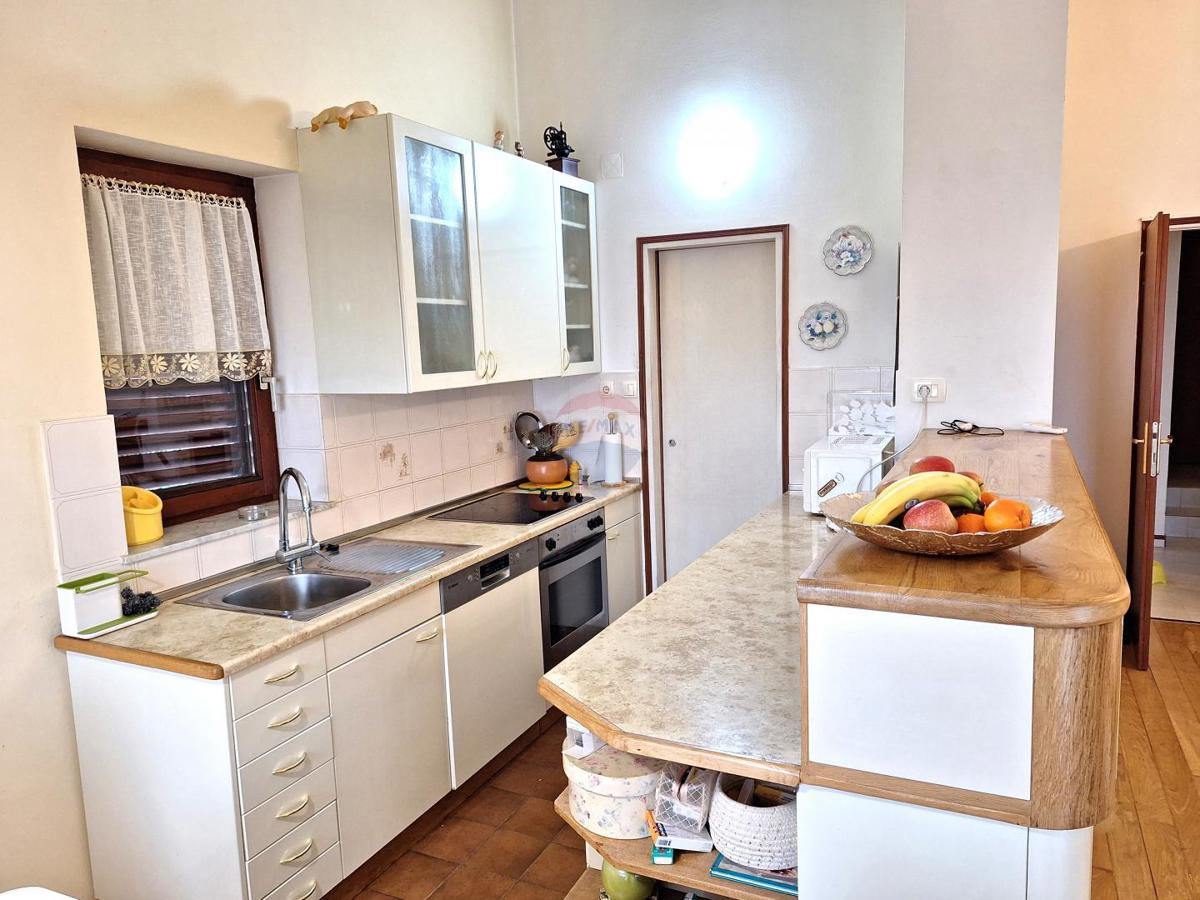 Hiša Pobri, Opatija - Okolica, 210m2