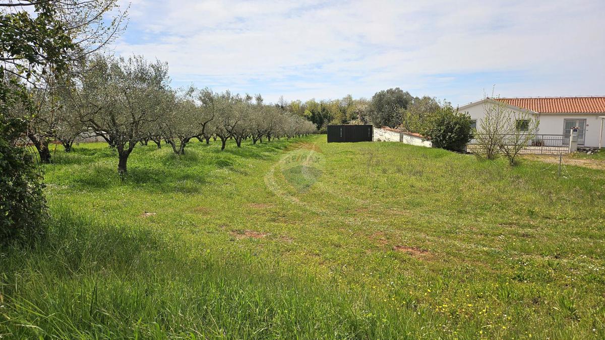 Stavbno zemljišče Umag, 400m2