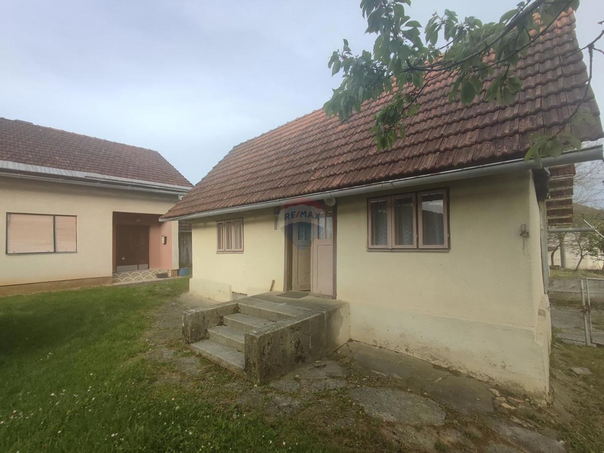 Hiša Tounj, 70m2
