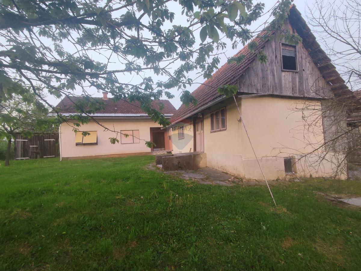 Hiša Tounj, 70m2