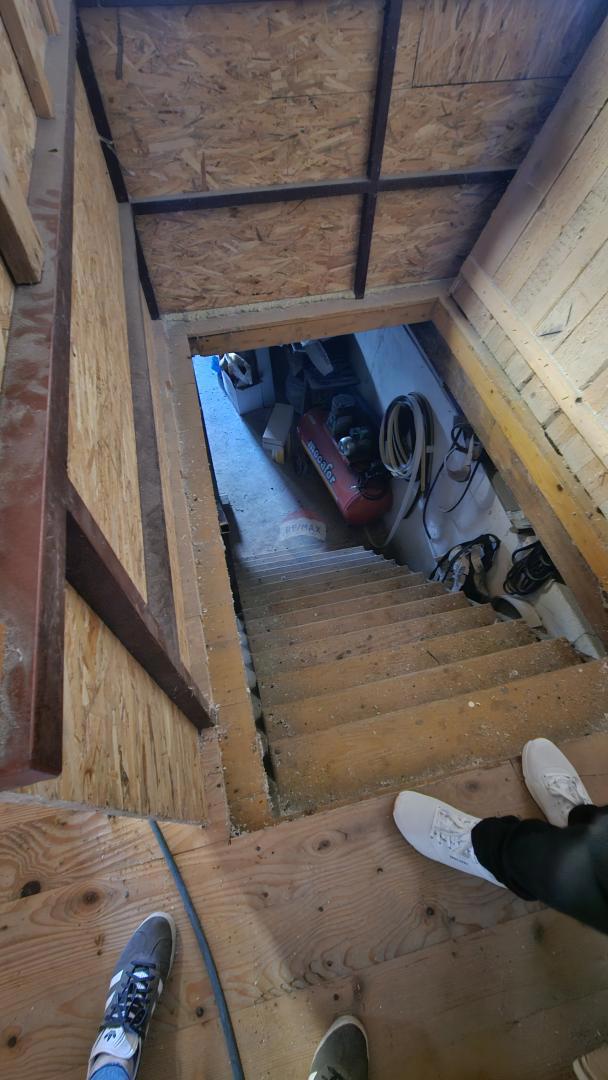 Poslovni prostori Delnice, 1.000m2
