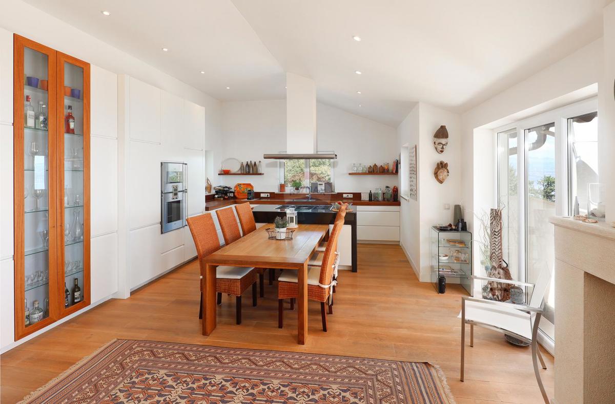 Stanovanje/Apartma Liganj, Lovran, 123m2