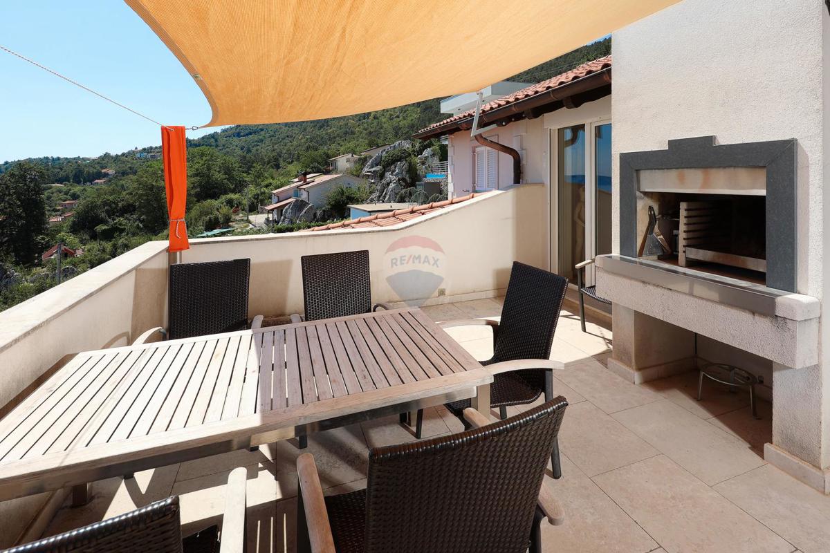 Stanovanje/Apartma Liganj, Lovran, 123m2