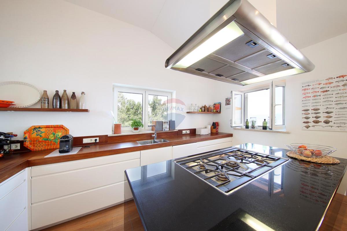 Stanovanje/Apartma Liganj, Lovran, 123m2