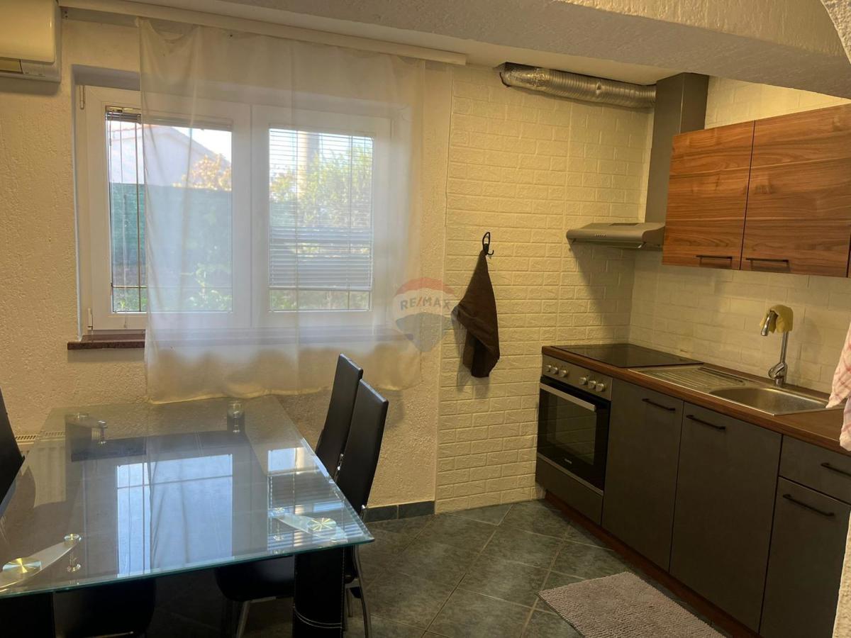 Hiša Malinska, Malinska-Dubašnica, 280m2