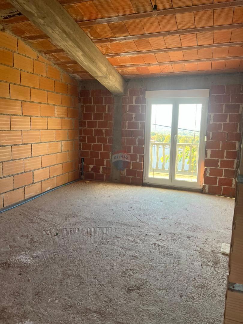 Hiša Malinska, Malinska-Dubašnica, 280m2