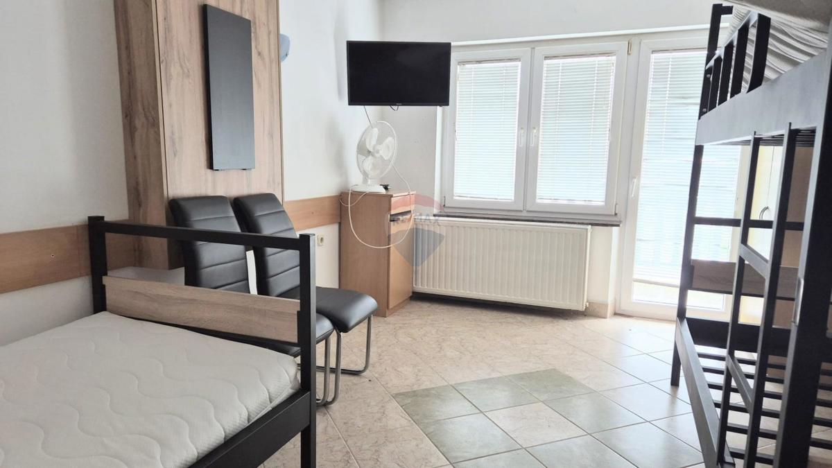 Hiša Zeleni brijeg, Sisak, 530m2